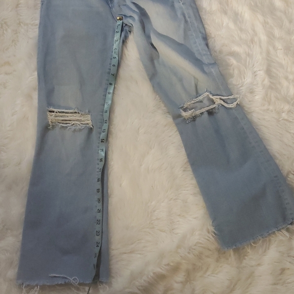 FRAME DISTRESSED CROPPED JEANS - Picture 6 of 10